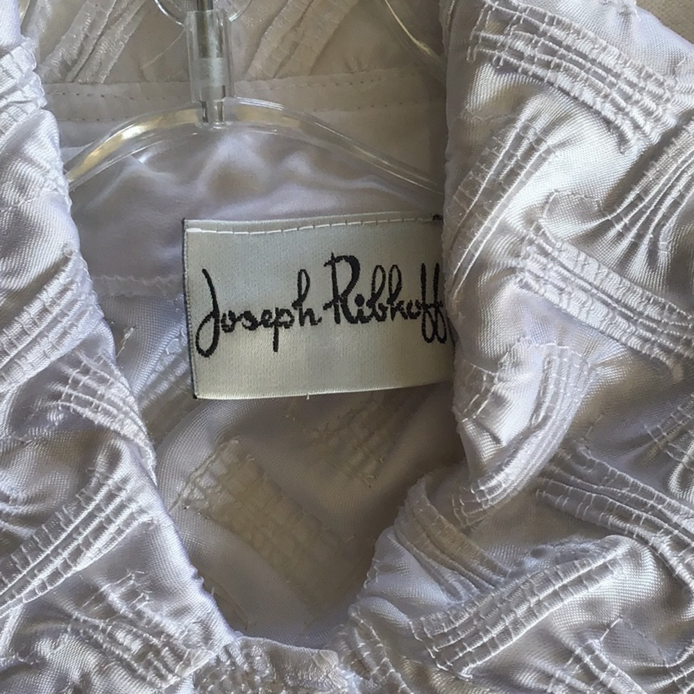 Joseph Ribkoff White Ruched Blouse - Picture 2 of 6